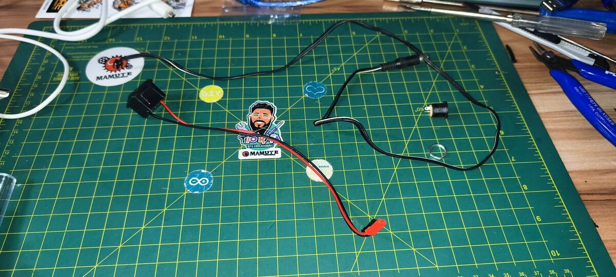 Extensor de cabo P4 e montagem do conector USB de painel