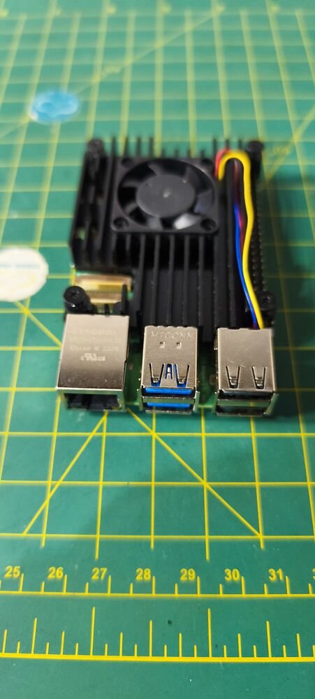 Raspberry Pi 5 com dissipador ativo