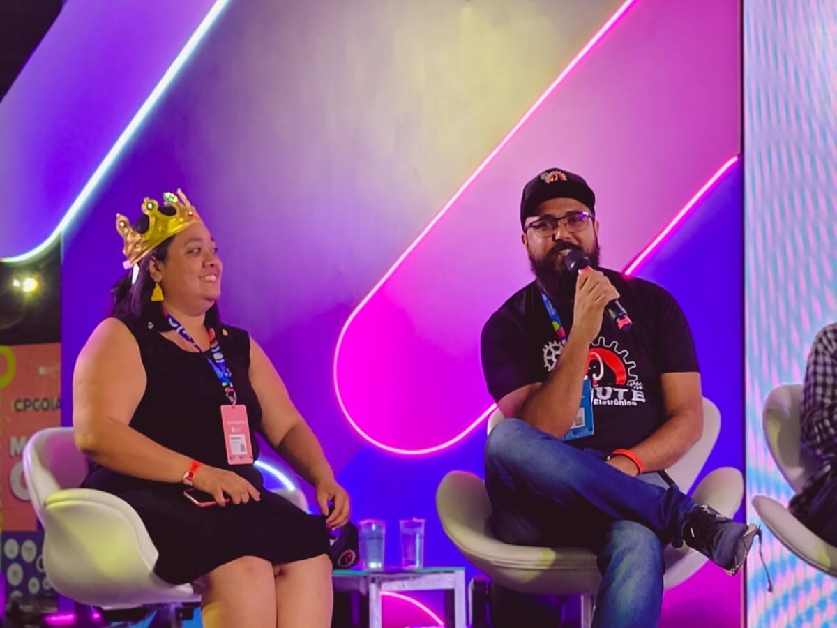 Tio Rafa e Gedeane no palco da Campus Party 15 - 2023